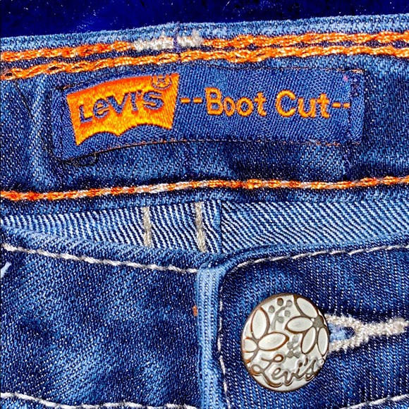 🌟🌟🌟LEVI’s. GIRLS BOOTCUT. 8 SLIM. MEDIUM-DARK WASH - Picture 3 of 6